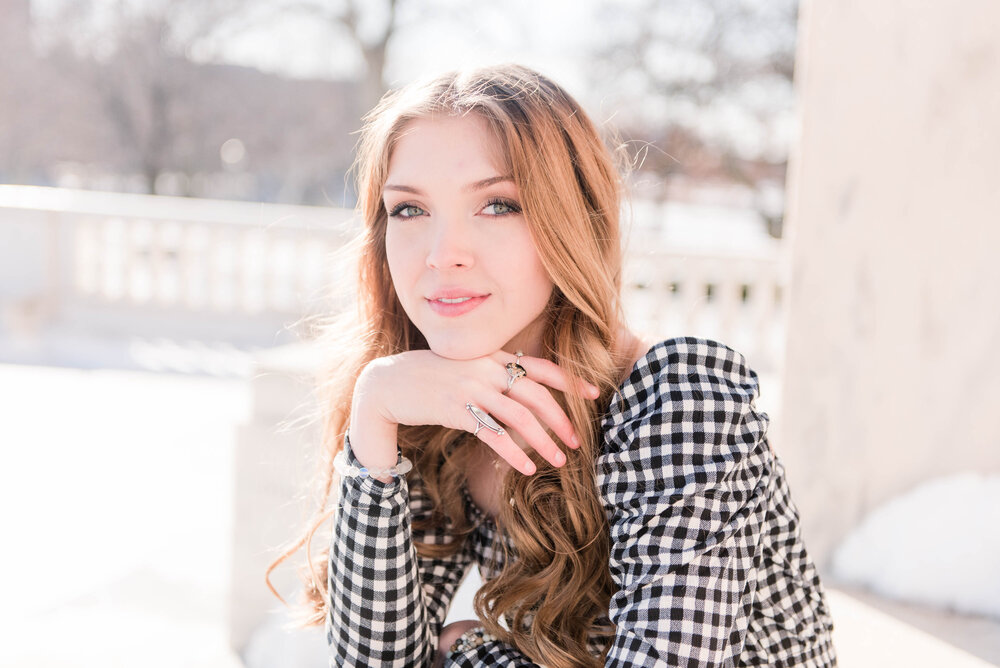 Senior-SarahBarr-Edit-2827.jpg